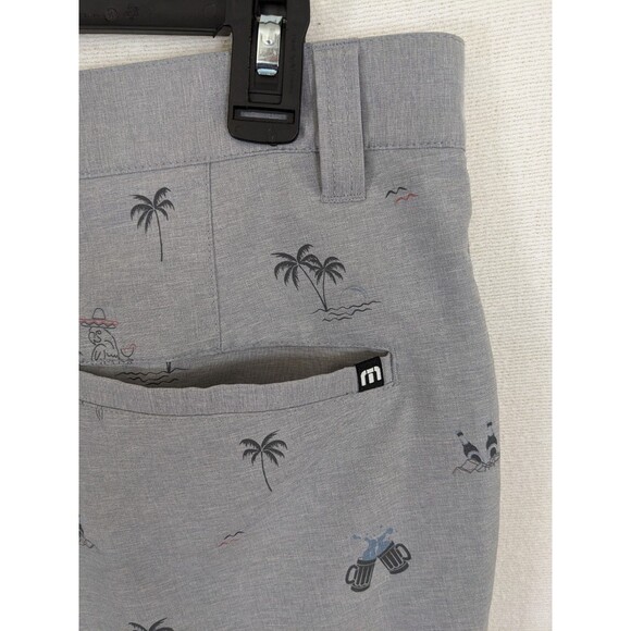 Travis Mathew Gray Golf Shorts Cocktails Palm Trees Parrots Shorts Mens 32 - Picture 7 of 12